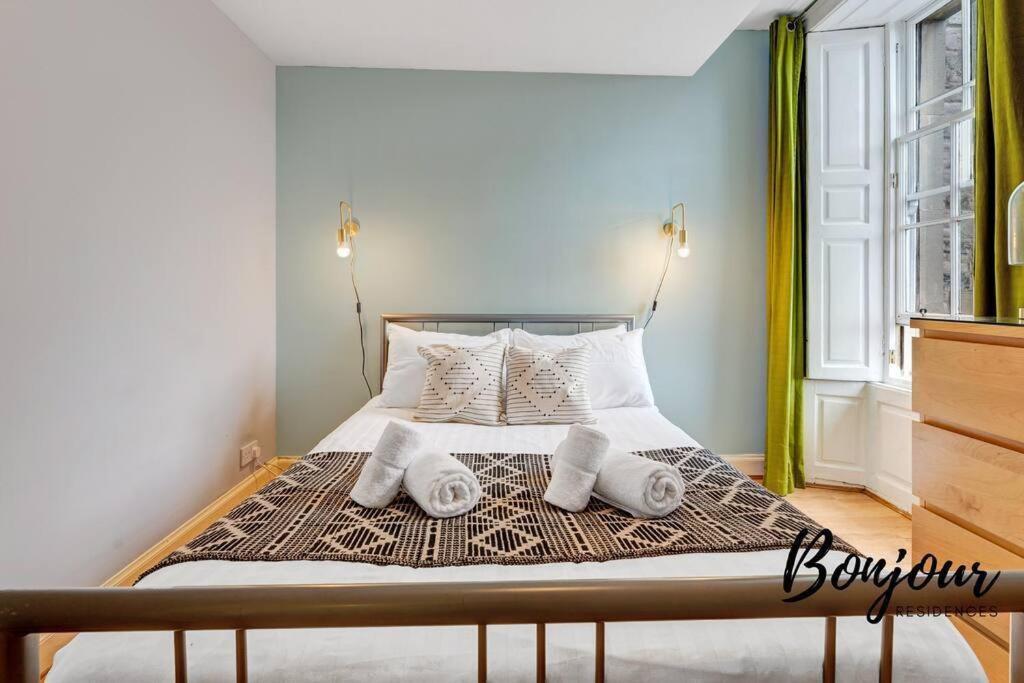 Monge Suite Old Town 2Br-1Ba, Near Royal Mile By Bonjour Residences Edimburgo Exterior foto