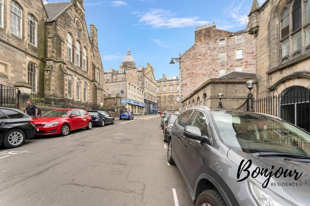 Monge Suite Old Town 2Br-1Ba, Near Royal Mile By Bonjour Residences Edimburgo Exterior foto